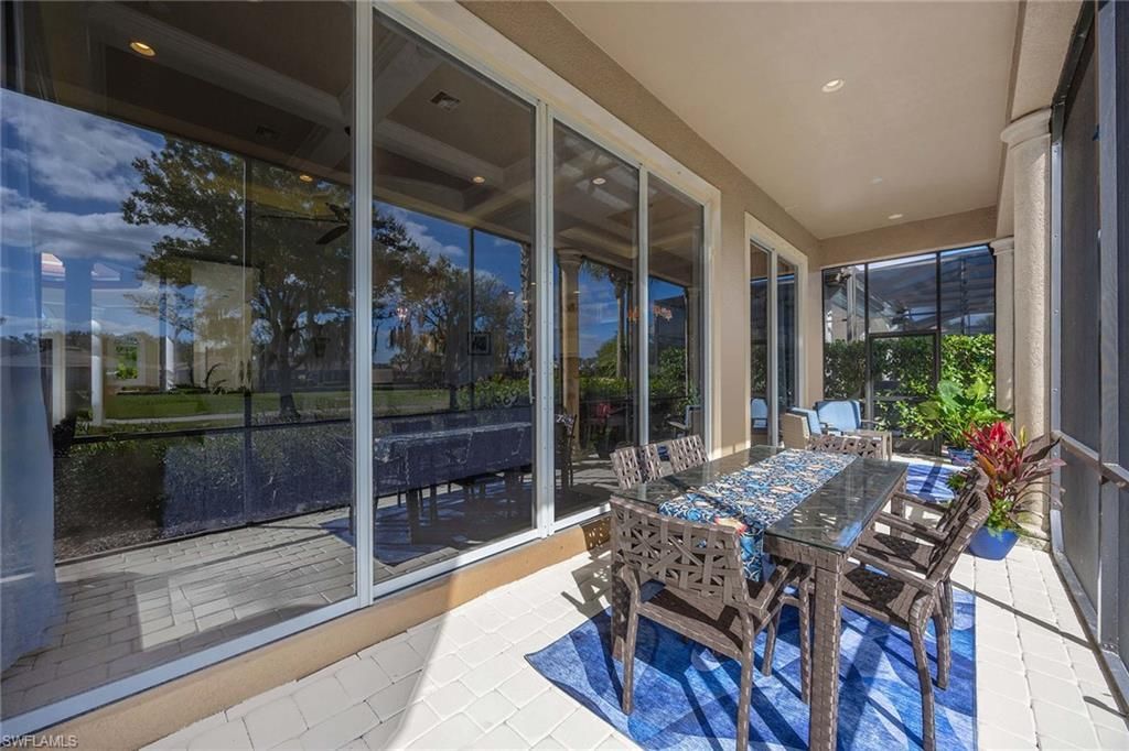 8894 Shenendoah Cir, Naples, FL 34113 Photo