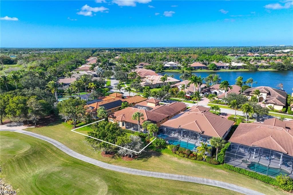 8894 Shenendoah Cir, Naples, FL 34113 Photo