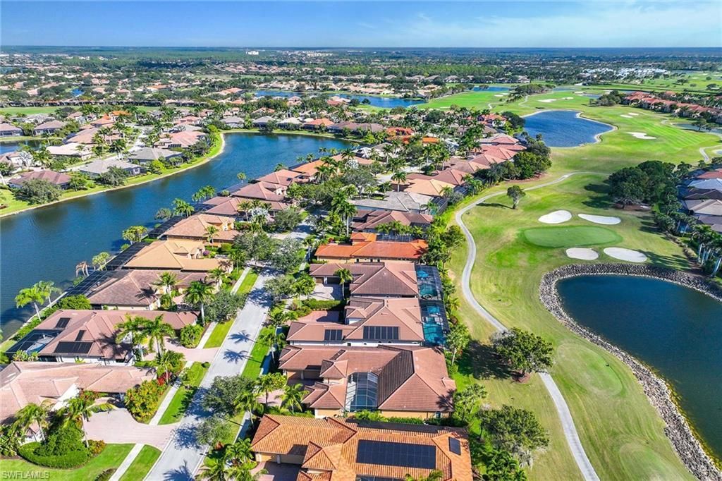 8894 Shenendoah Cir, Naples, FL 34113 Photo