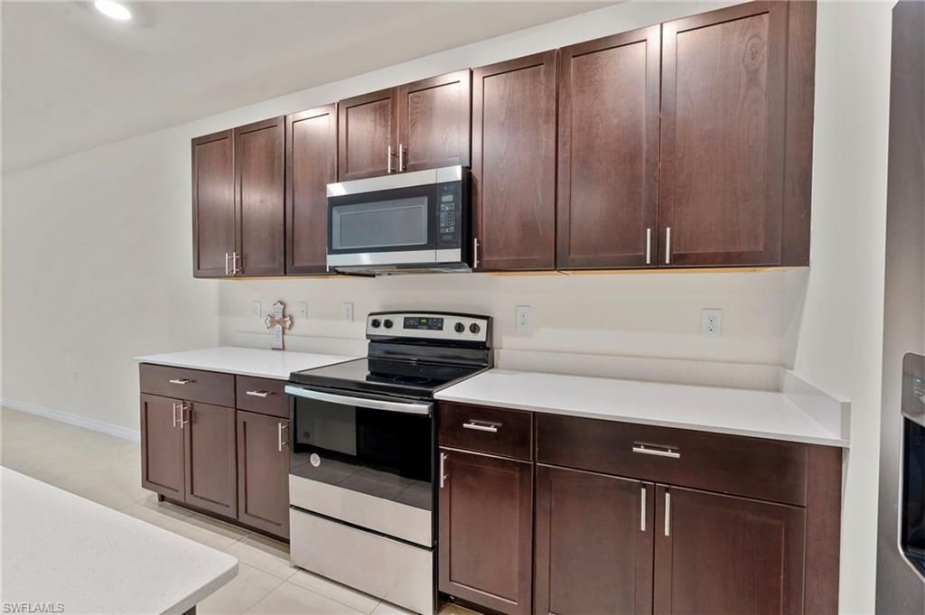 15535 Wildflower Cir, Naples, FL 34119 Photo