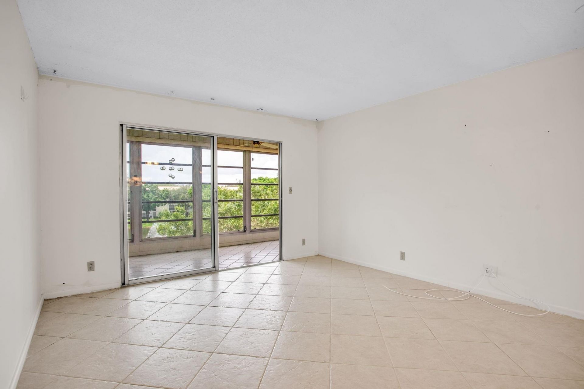 2202 Lucaya, Unit D4, Coconut Creek, FL 33066 Photo