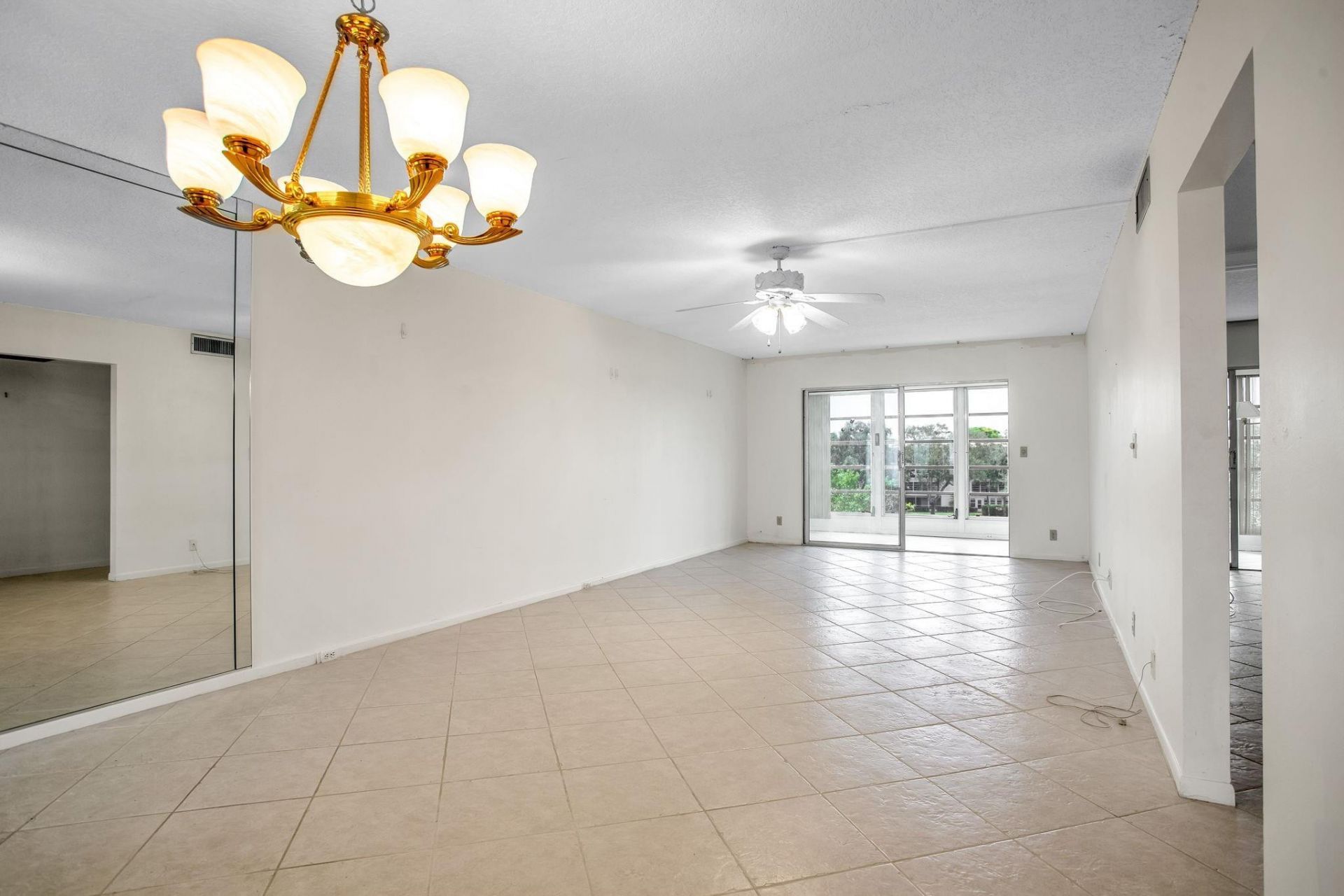 2202 Lucaya, Unit D4, Coconut Creek, FL 33066 Photo