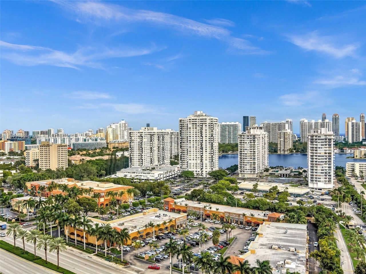 2780 NE 183rd St, Unit 302, Aventura, FL 33160 Photo