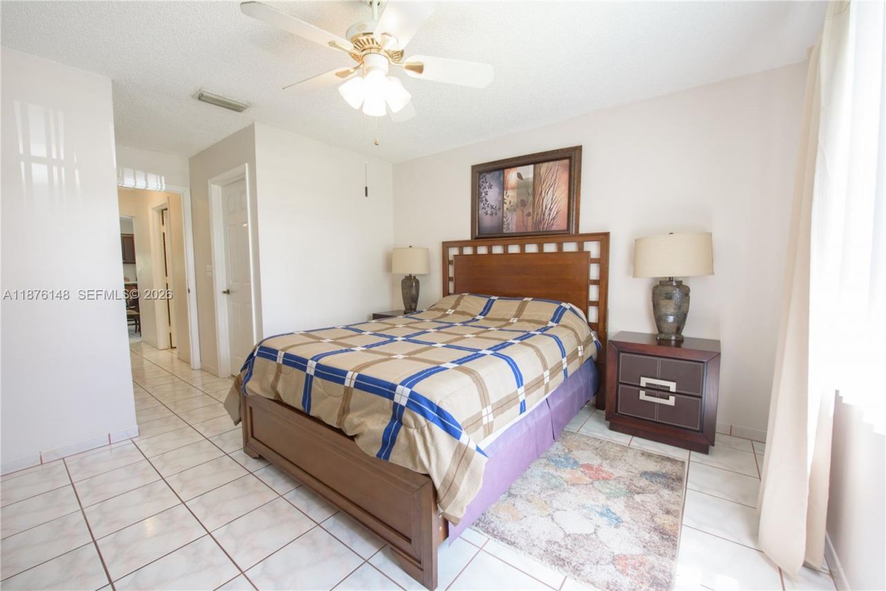 2585 SE 7th Pl, Homestead, FL 33033 Photo