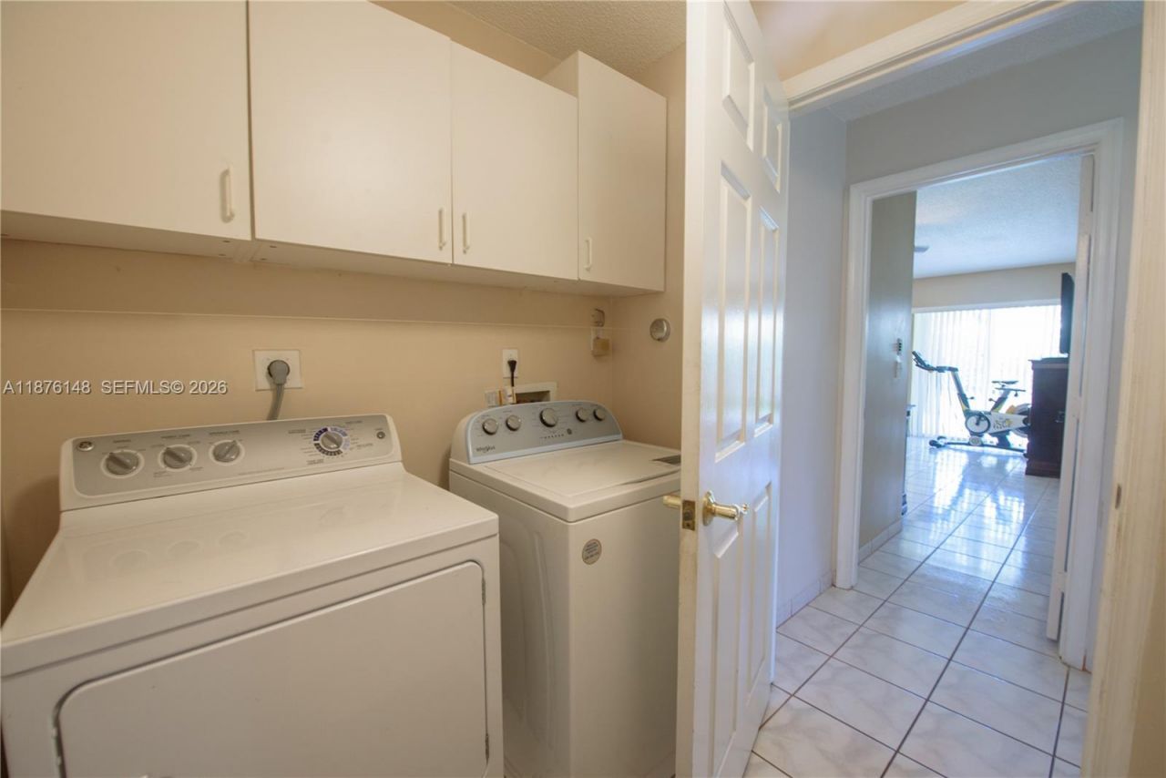 2585 SE 7th Pl, Homestead, FL 33033 Photo