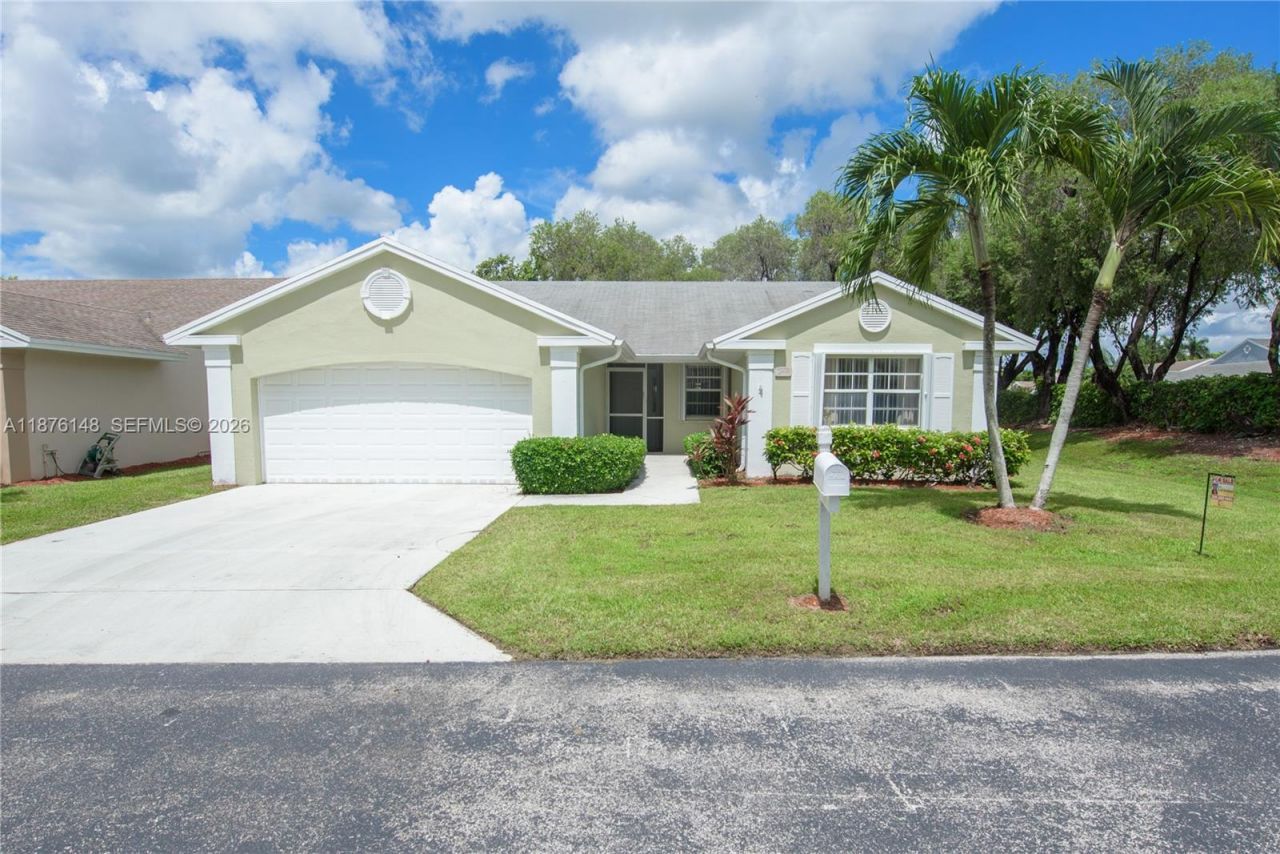 2585 SE 7th Pl, Homestead, FL 33033 Photo