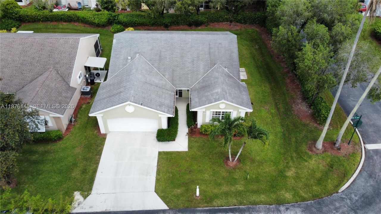 2585 SE 7th Pl, Homestead, FL 33033 Photo