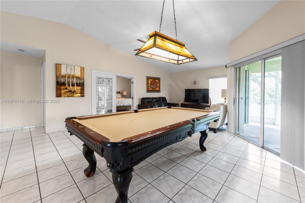 2585 SE 7th Pl, Homestead, FL 33033 Photo