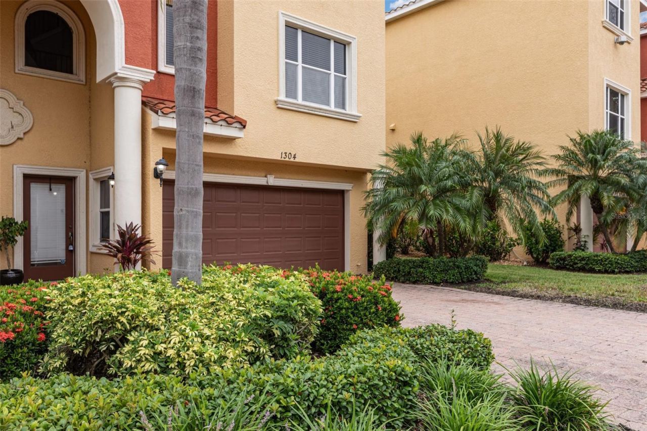 1304 3rd Street Circle E, Palmetto, FL 34221 Photo