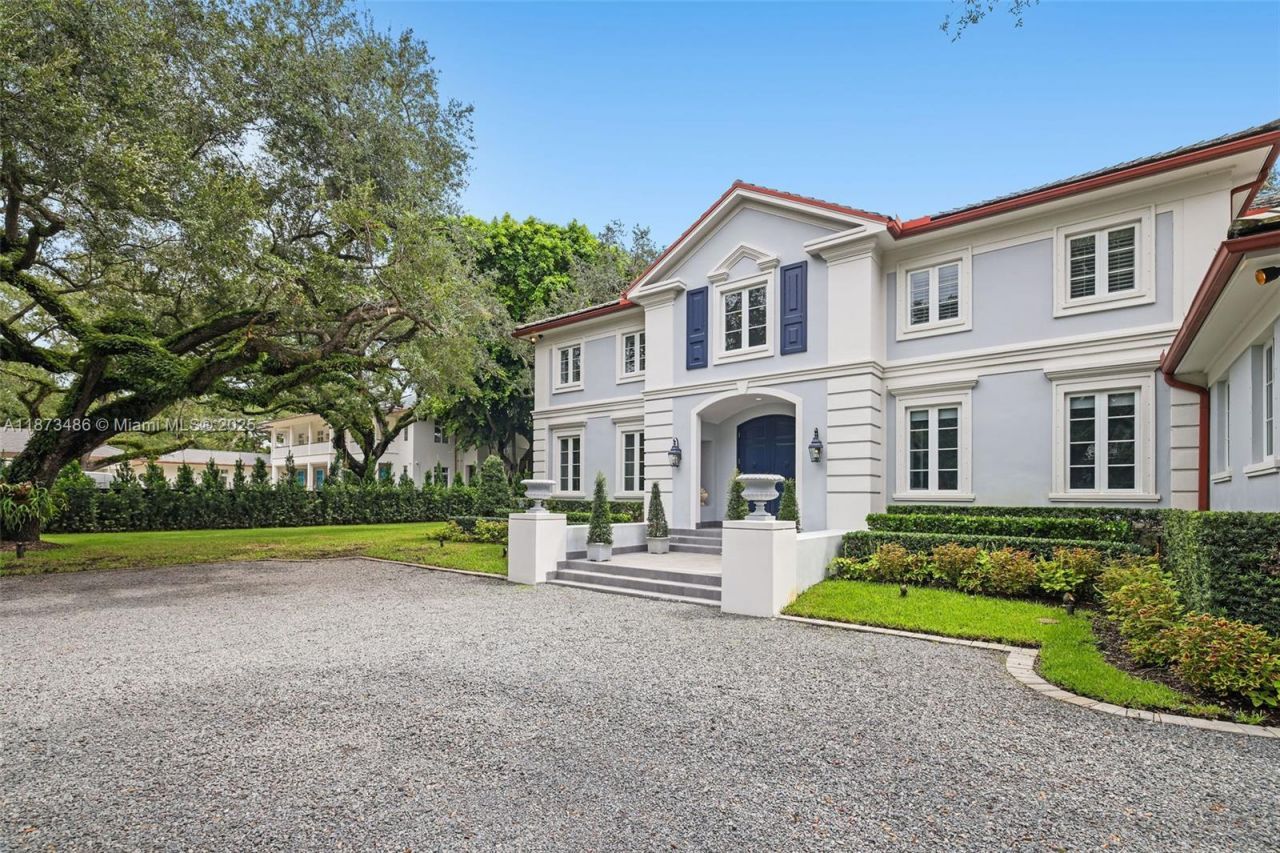 5400 Banyan Trl, Coral Gables, FL 33156 Photo