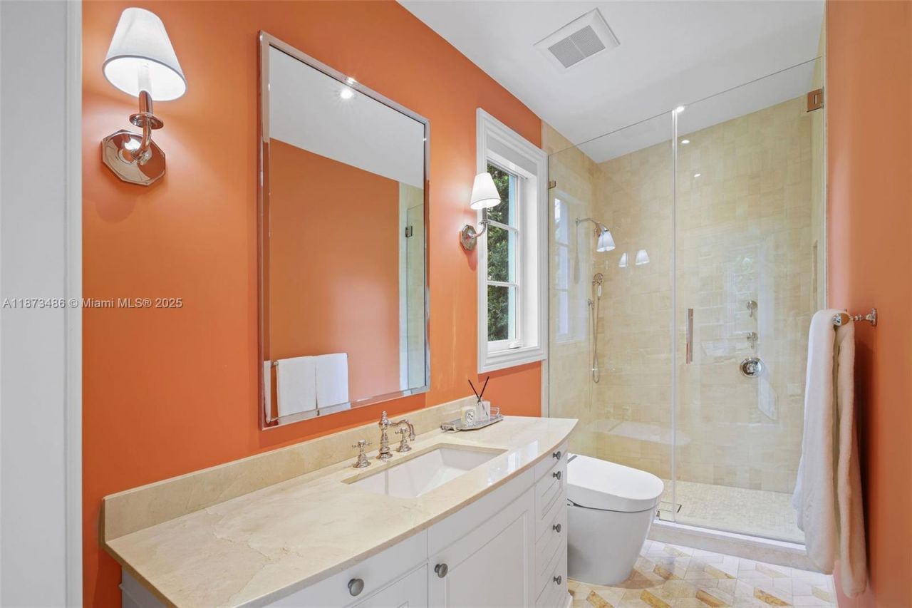 5400 Banyan Trl, Coral Gables, FL 33156 Photo