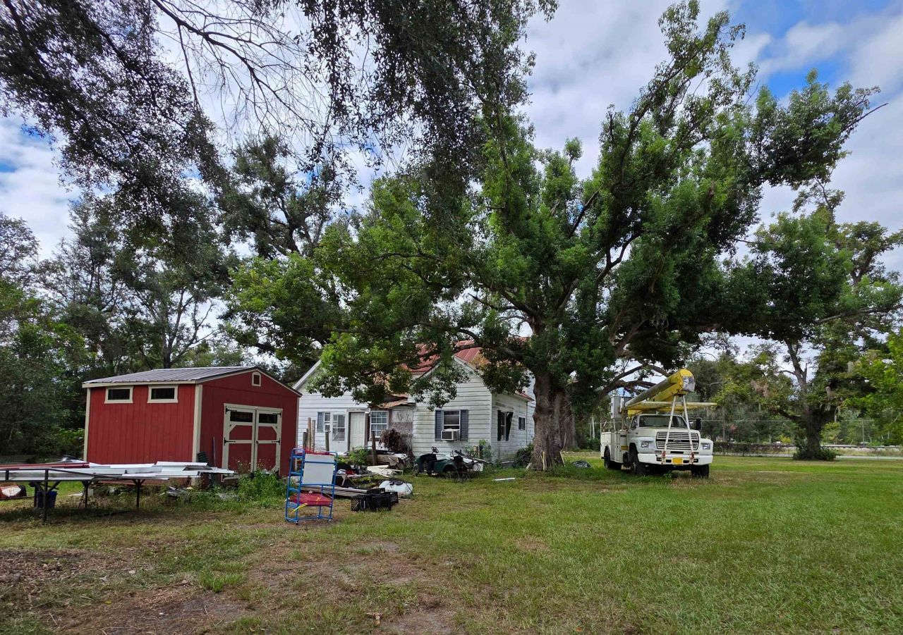 7326 SE Farm Road, Lee, FL 32059 Photo