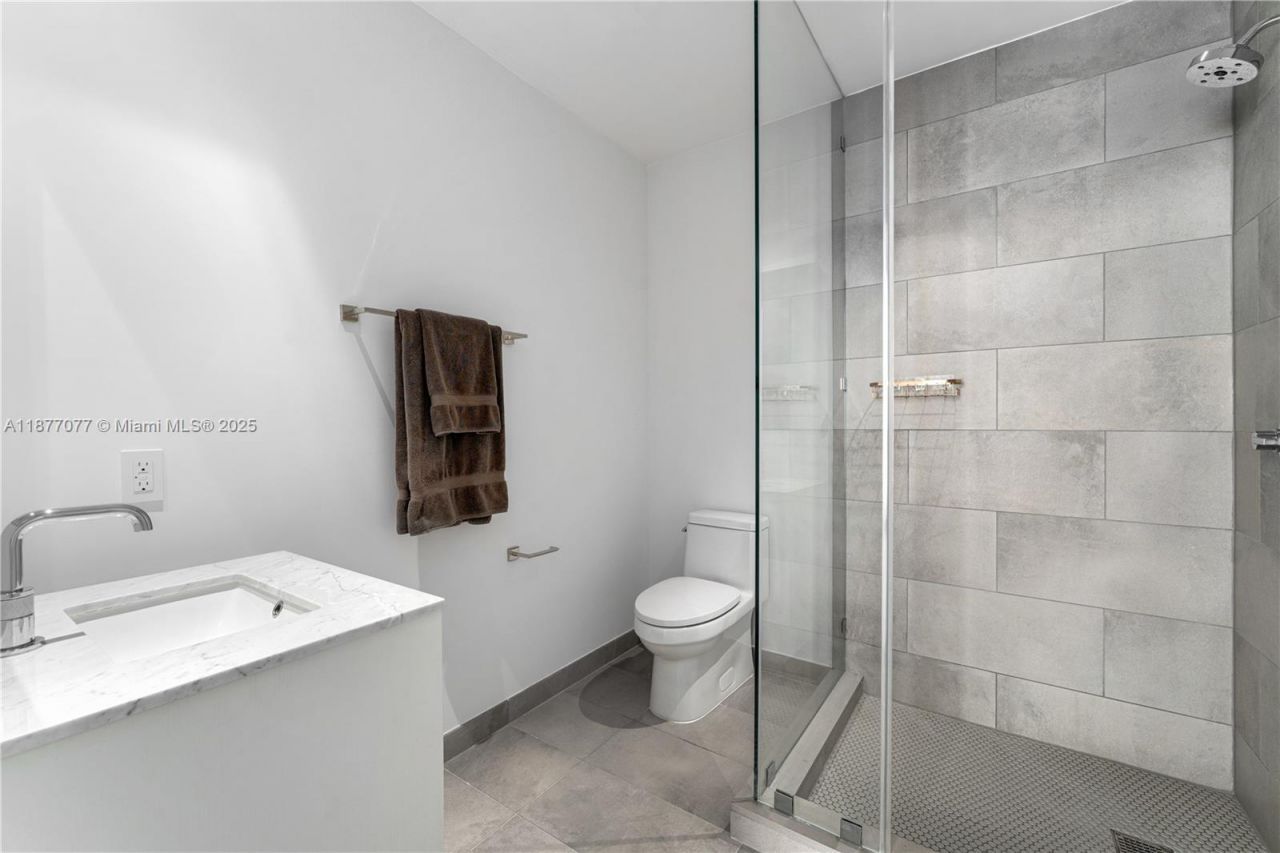 788 NE 23rd St, Unit 3202, Miami, FL 33137 Photo