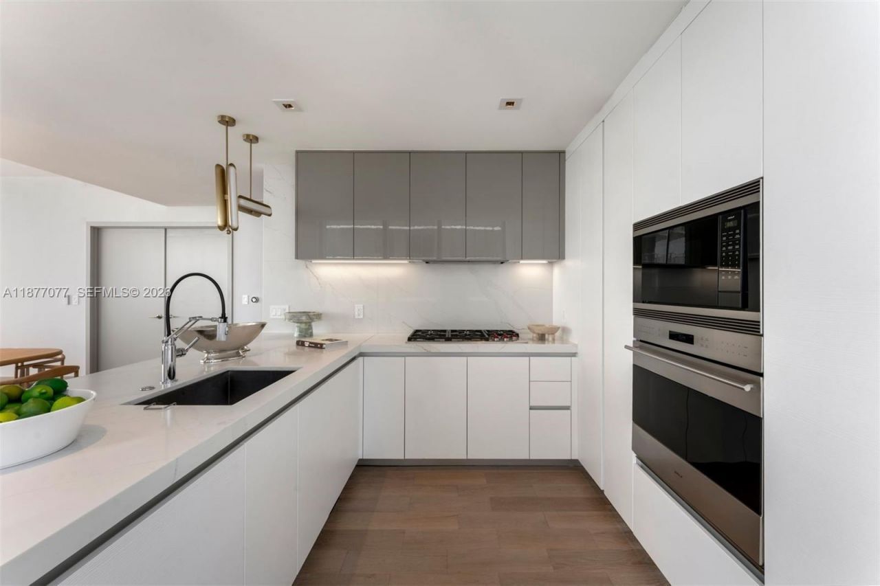 788 NE 23rd St, Unit 3202, Miami, FL 33137 Photo