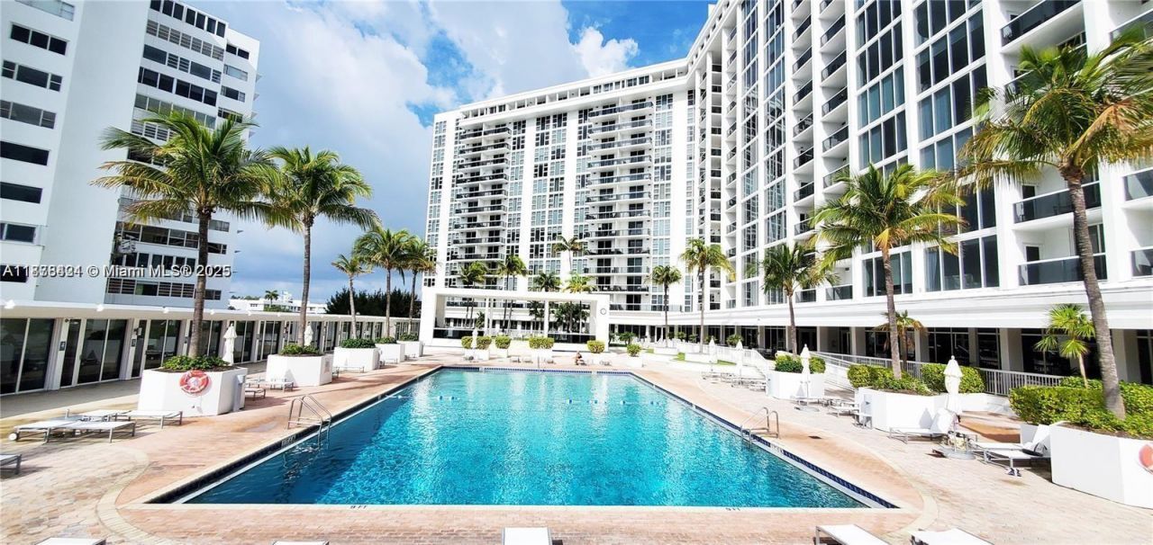 10275 Collins Ave, Unit 323, Bal Harbour, FL 33154 Photo