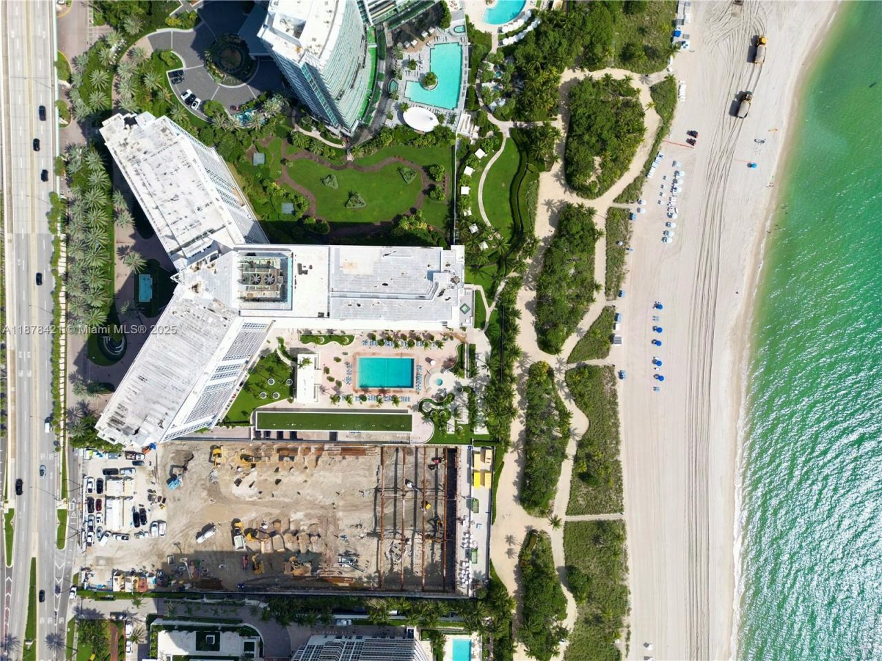 10275 Collins Ave, Unit 323, Bal Harbour, FL 33154 Photo