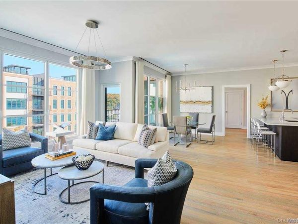 100 Garvies Point Road, Unit 1202, Glen Cove, NY 11542