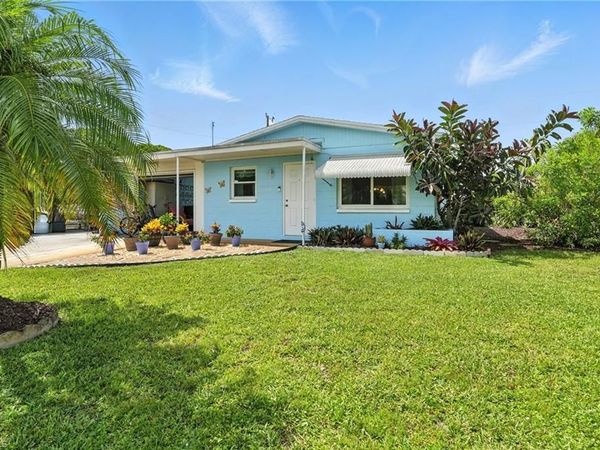 1164 Navajo AVE, LEHIGH ACRES, FL 33974