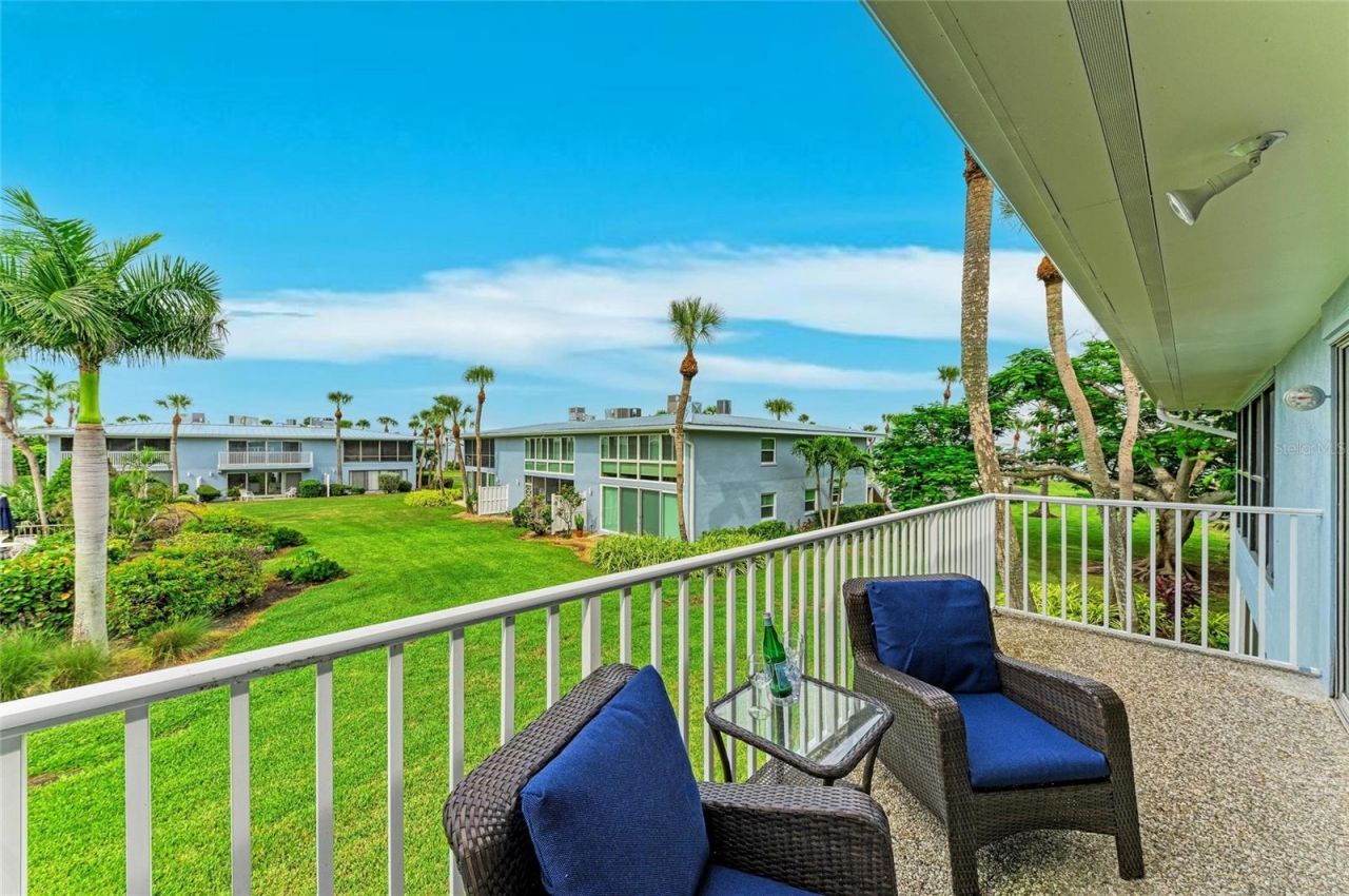 600 Manatee Avenue, Unit 226, Holmes Beach, FL 34217 Photo