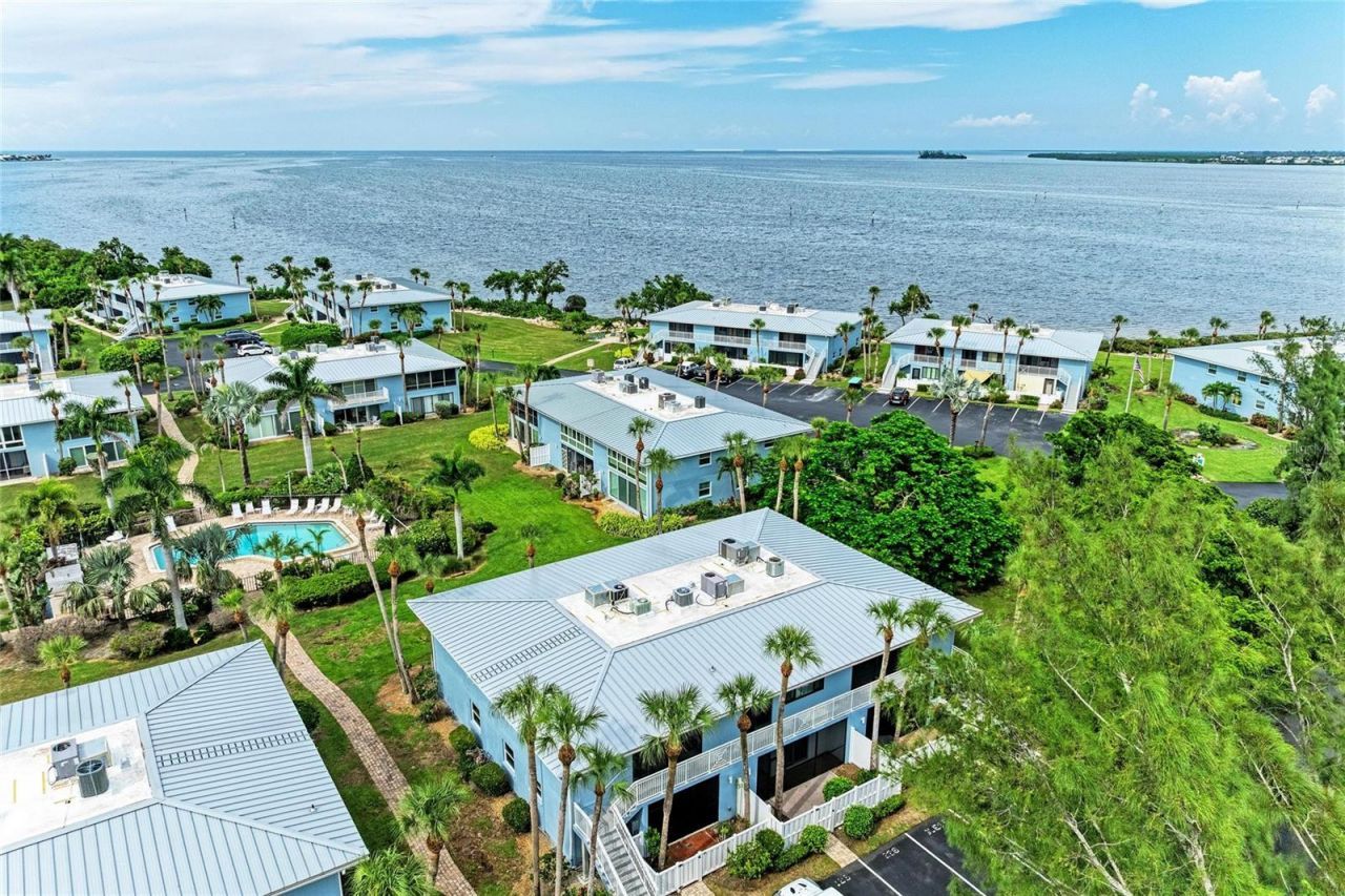 600 Manatee Avenue, Unit 226, Holmes Beach, FL 34217 Photo