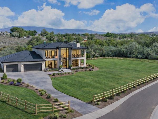 668 Ellen Drive, Grand Junction, CO 81507