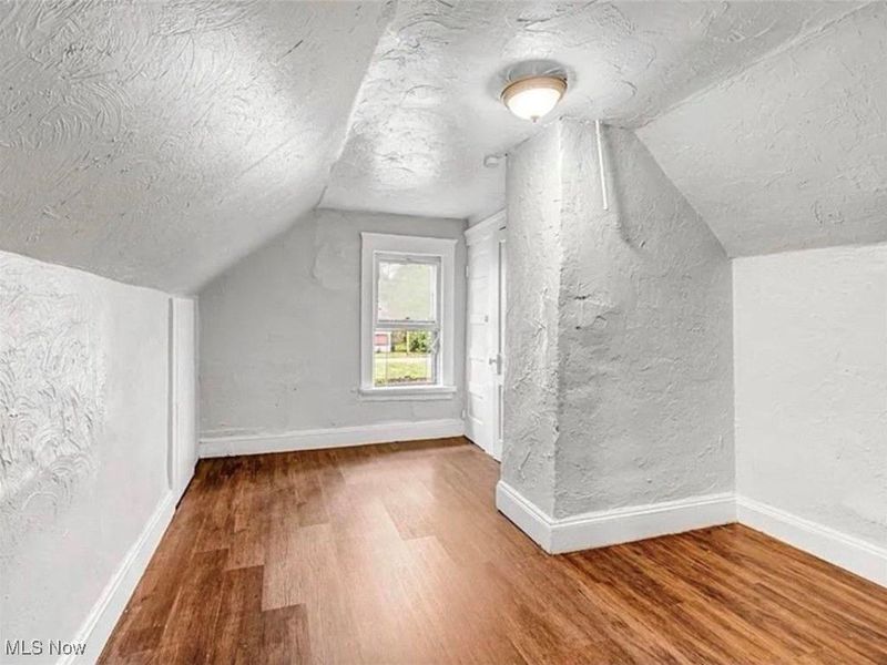 3635 E 49th Street, Unit Up, Cleveland, OH 44105 Photo 9