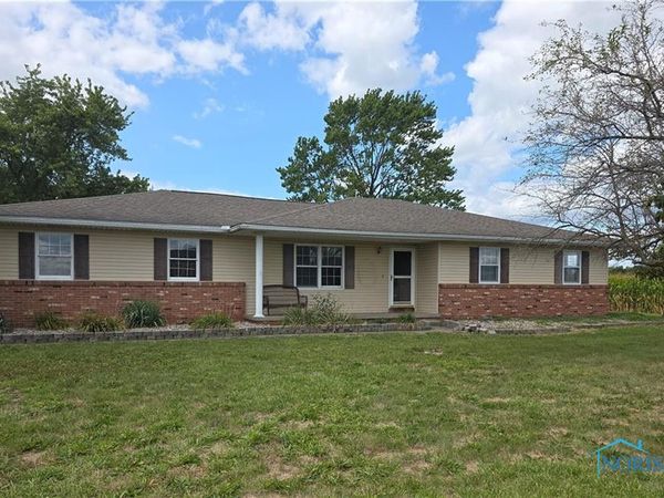 H737 County Road 8, Deshler, OH 43516