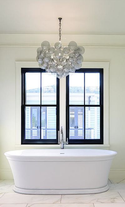 305 Queens Court Court Photo 10