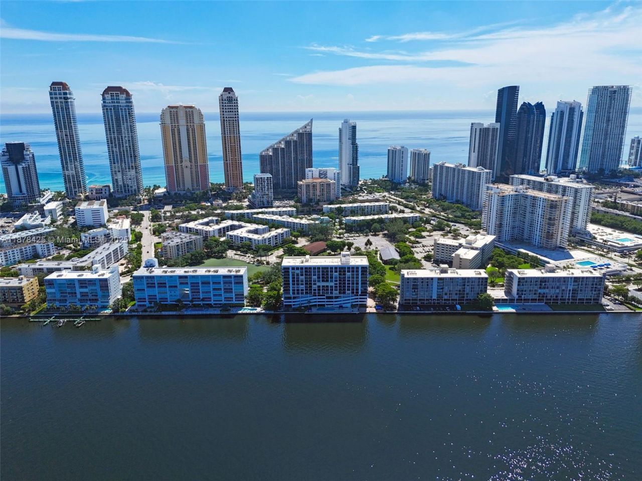 17720 N Bay Rd, Unit 903, Sunny Isles Beach, FL 33160 Photo