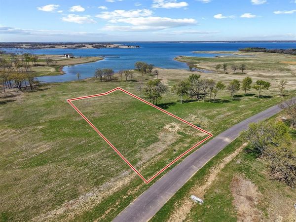 237 Lakeshore Terrace, Windom, TX 75492