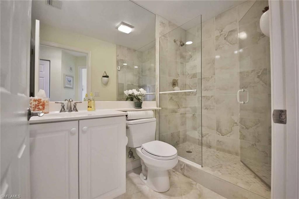 4255 Gulf Shore Blvd N, Unit 407, Naples, FL 34103 Photo