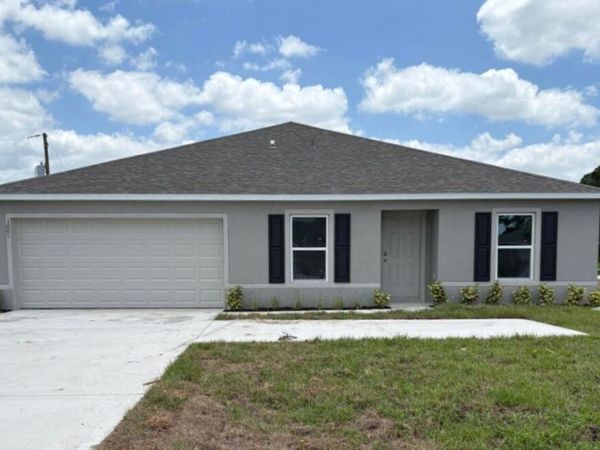 1001 NW Bayshore Boulevard, Port St. Lucie, FL 34983