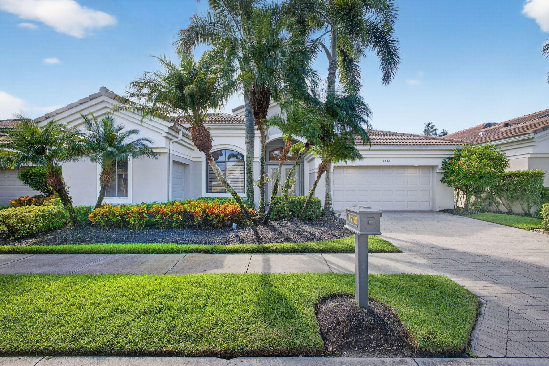 7740 Blue Heron Way, West Palm Beach, FL 33412 Photo