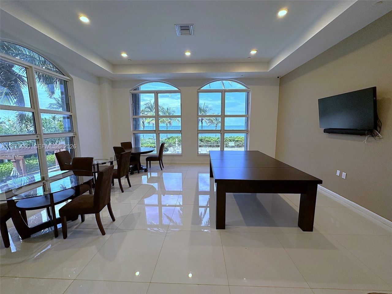 2080 S Ocean Drive, Unit 1010, Hallandale Beach, FL 33009 Photo