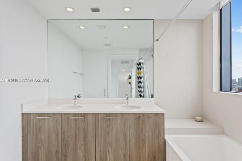 501 NE 31 Street, Unit 1709, Miami, FL 33137 Photo