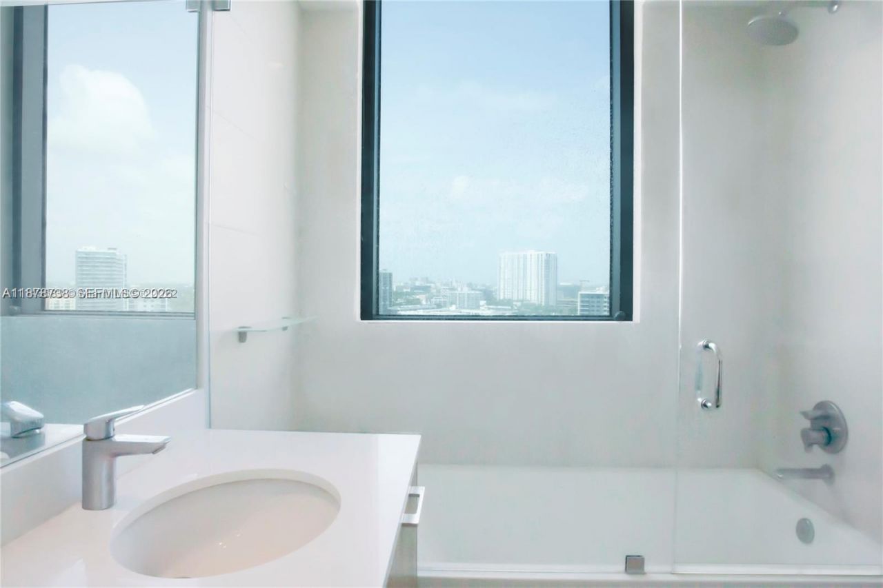501 NE 31 Street, Unit 1709, Miami, FL 33137 Photo