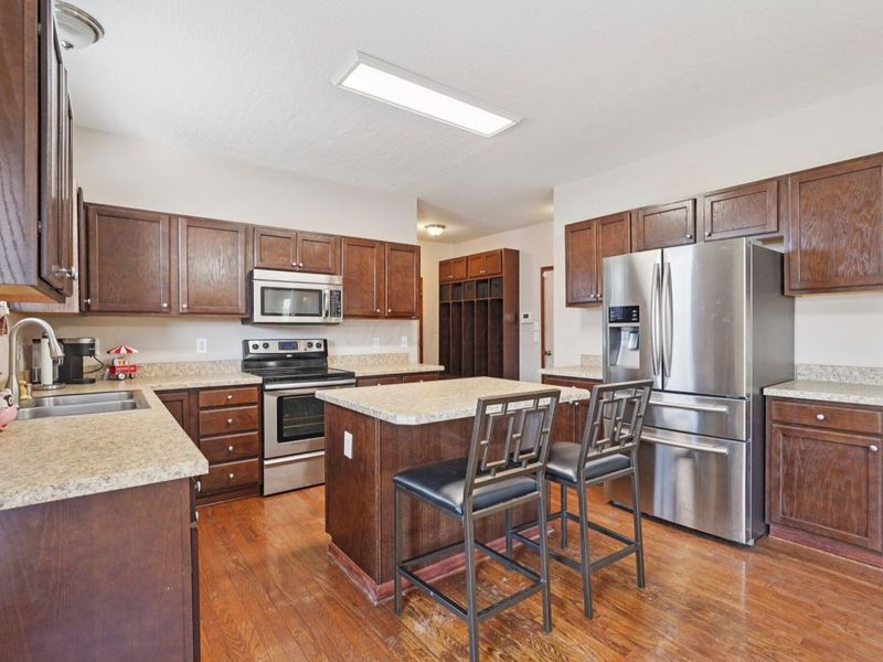 101 Stirling Way, Etna, OH 43062 Photo 17