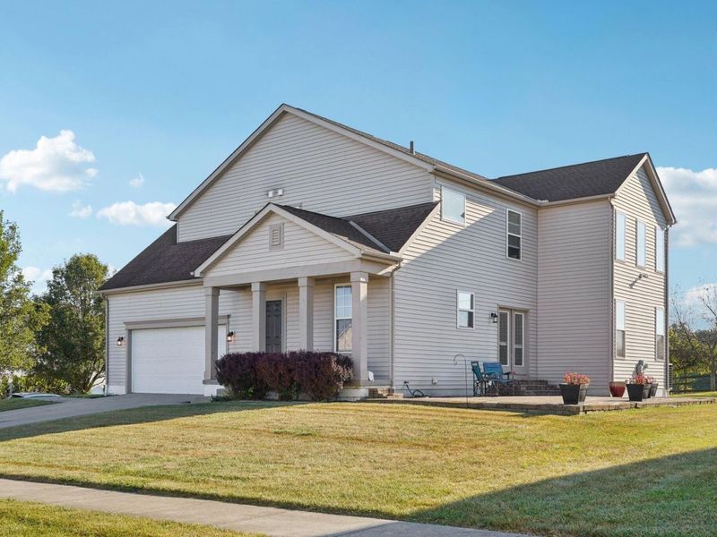 101 Stirling Way, Etna, OH 43062 Photo 2