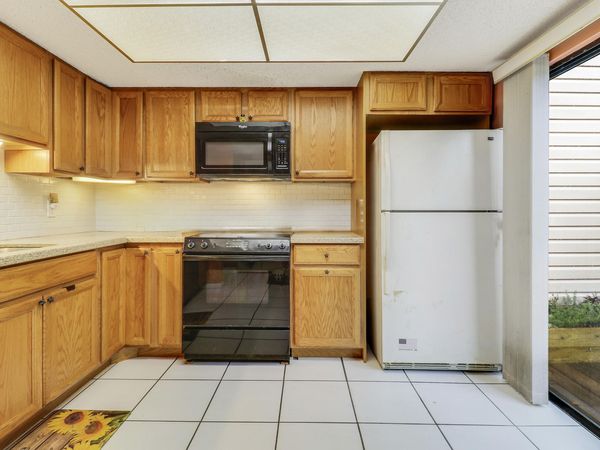 128 Sherwood Circle, Unit 13b, Jupiter, FL 33458