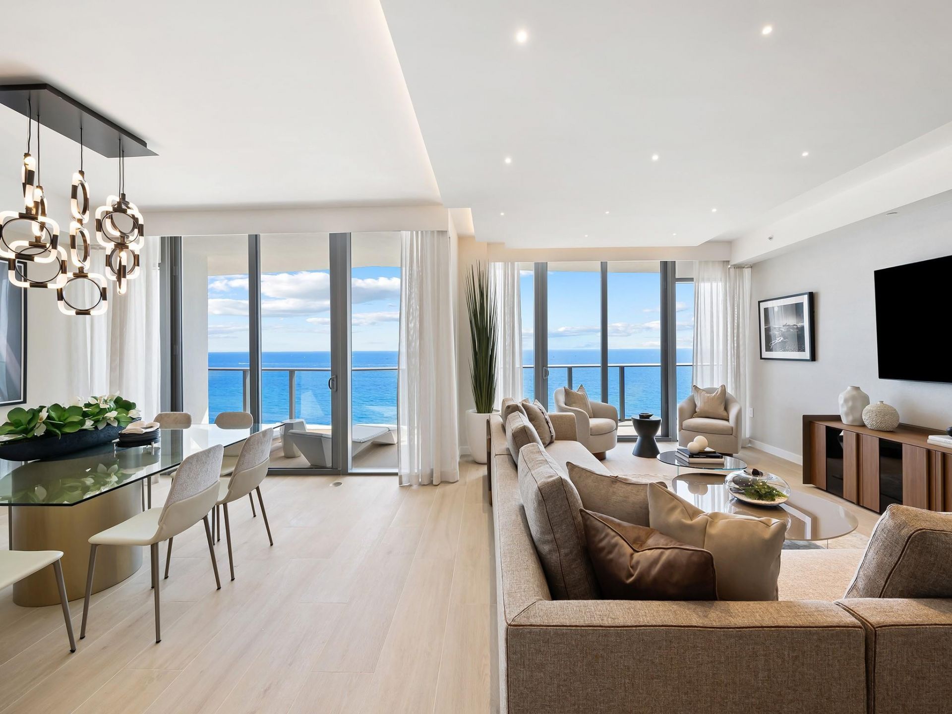 1116 N Ocean Boulevard, Unit 1502, Pompano Beach, FL 33062 Photo