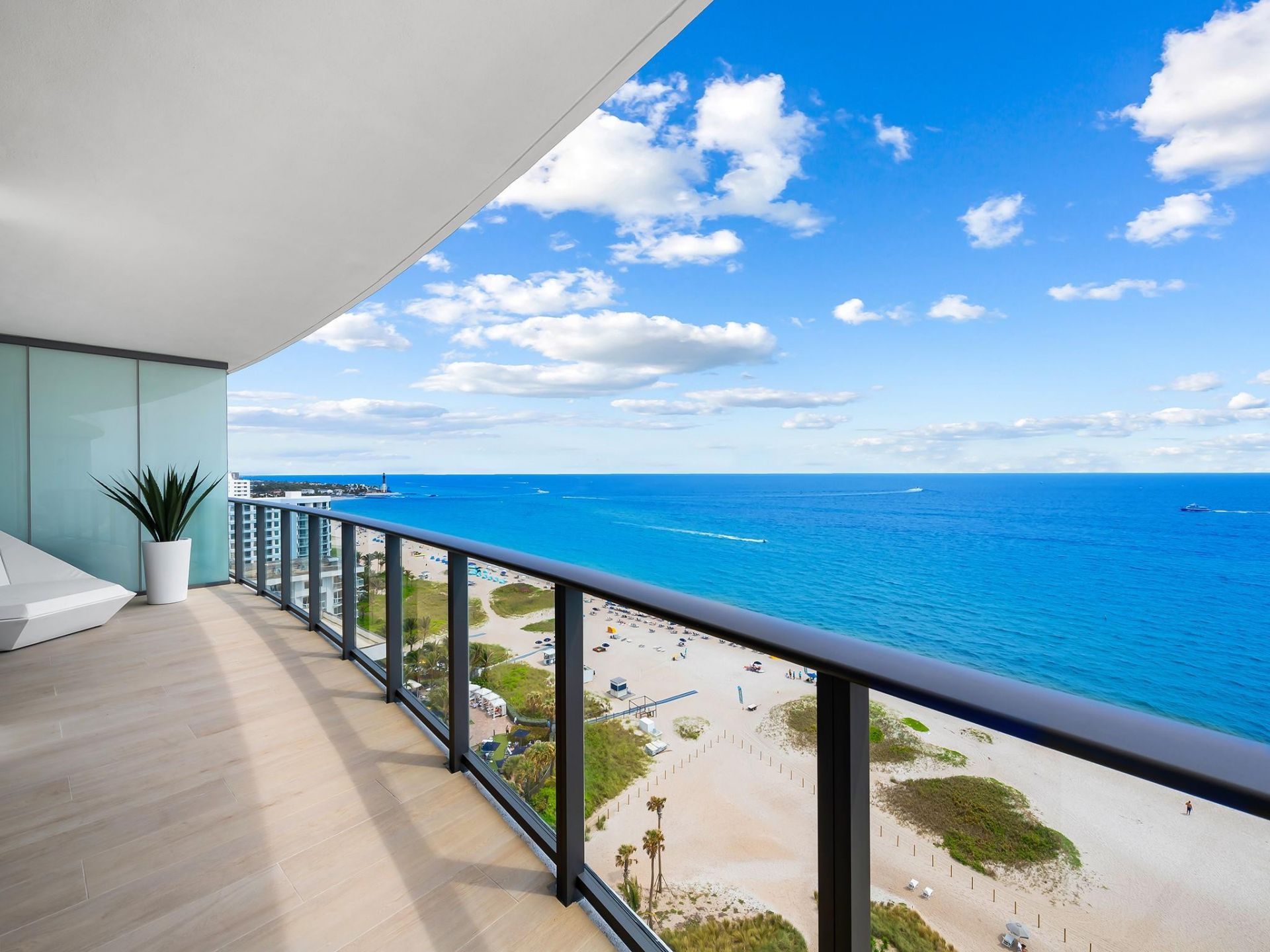 1116 N Ocean Boulevard, Unit 1502, Pompano Beach, FL 33062 Photo