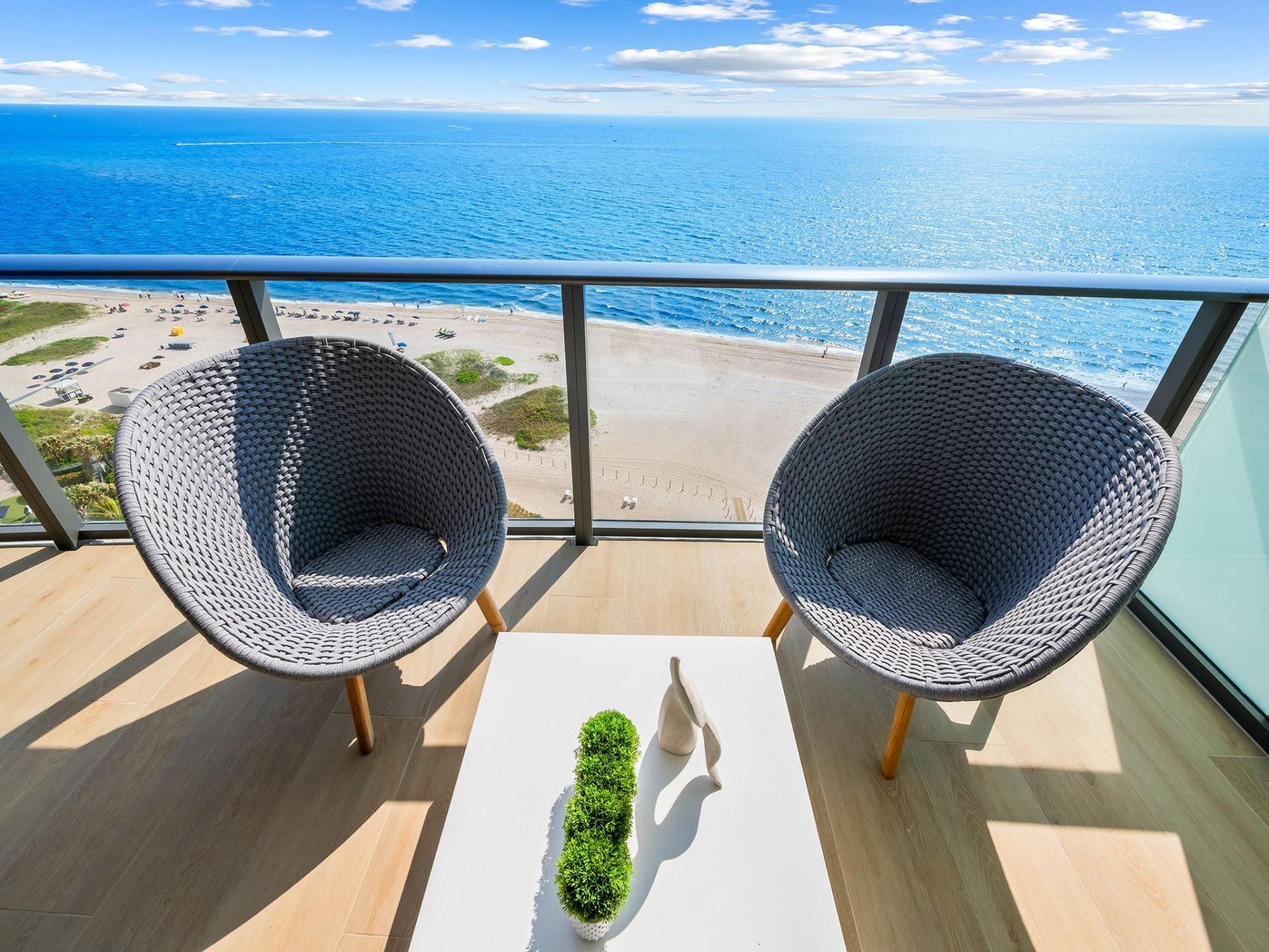 1116 N Ocean Boulevard, Unit 1502, Pompano Beach, FL 33062 Photo