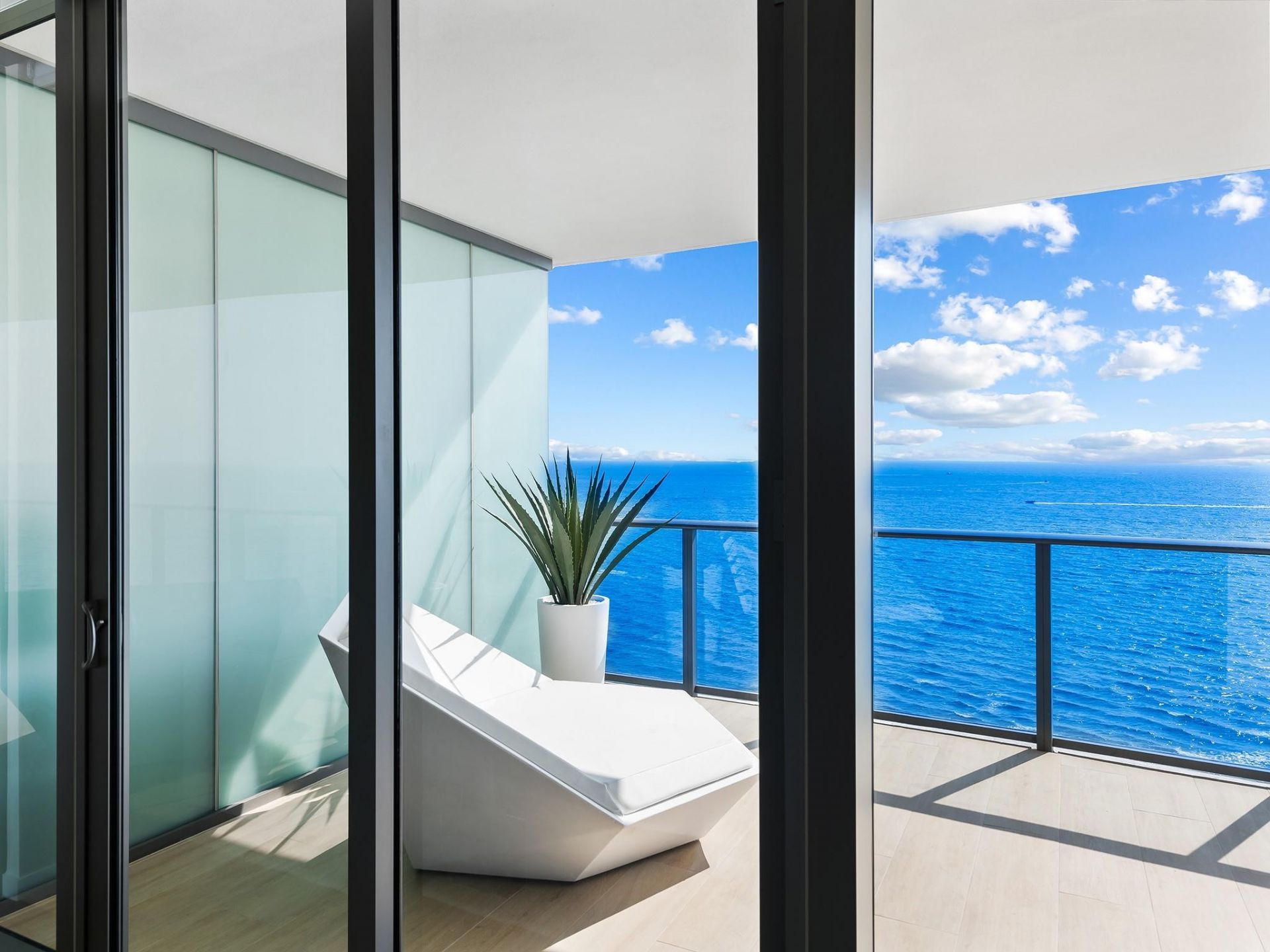 1116 N Ocean Boulevard, Unit 1502, Pompano Beach, FL 33062 Photo