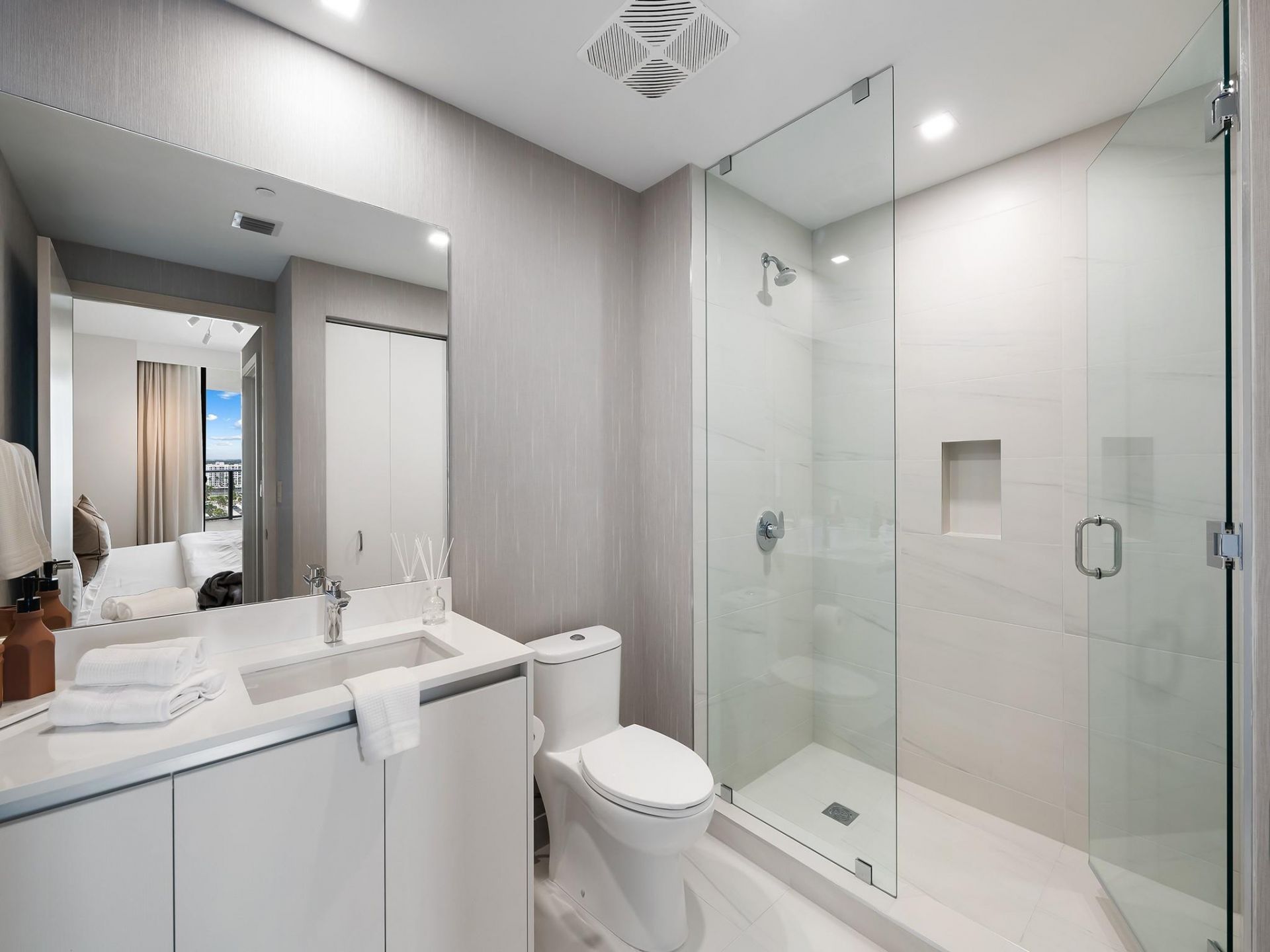 1116 N Ocean Boulevard, Unit 1502, Pompano Beach, FL 33062 Photo