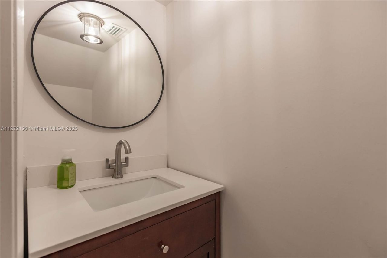 7820 SW 102nd Ln, Miami, FL 33156 Photo