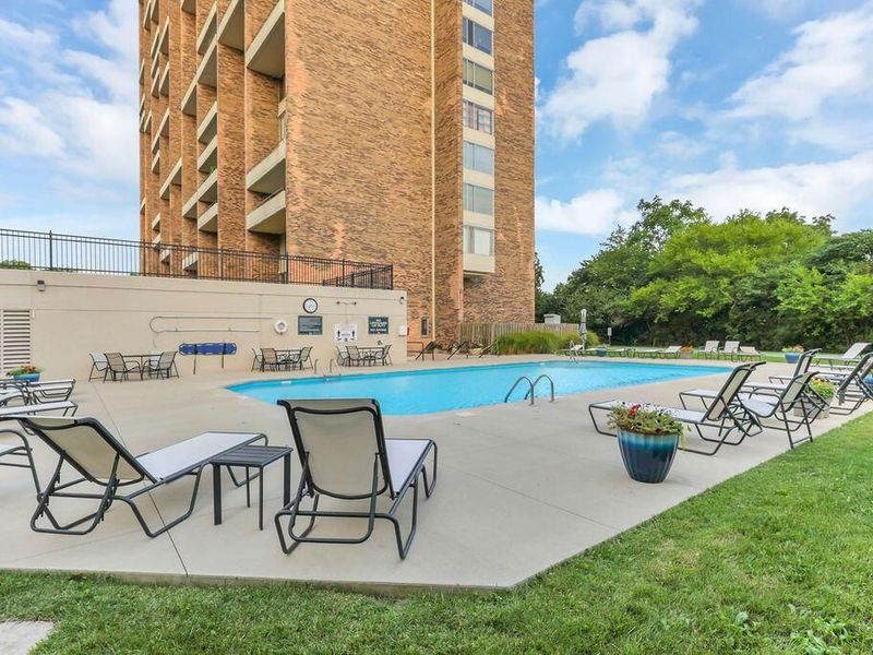 1000 Urlin Avenue, Unit 511, Grandview Heights, OH 43212 Photo 22