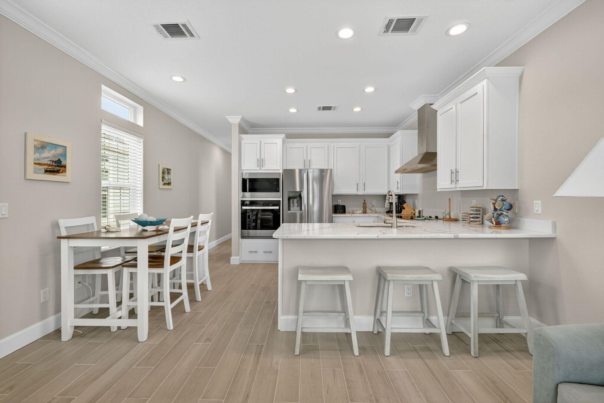 300 NE Coastal Drive, Jensen Beach, FL 34957 Photo