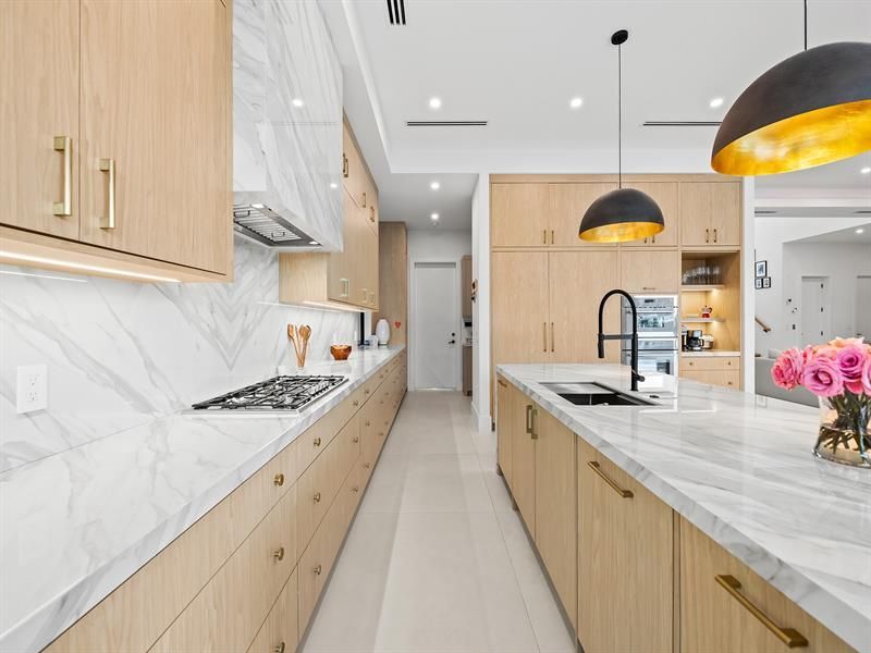 2420 NE 48th St, Lighthouse Point, FL 33064 Photo