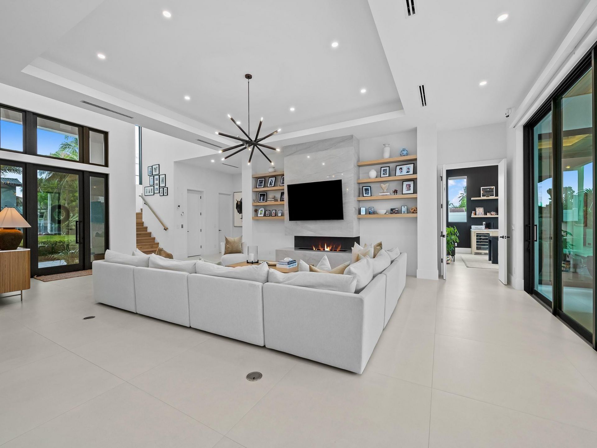 2420 NE 48th Street, Lighthouse Point, FL 33064 Photo