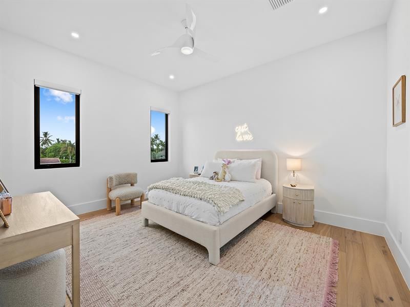 2420 NE 48th St, Lighthouse Point, FL 33064 Photo